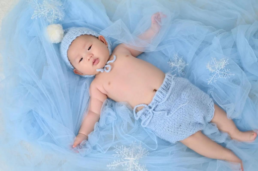 武汉供卵试管机构孕妇肚子上长红点